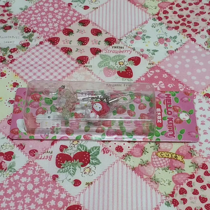 [BUNJANG] Classic Kitty Strawberry Bear Box Strap / 고전 키티 딸기곰 박스형 스트랩