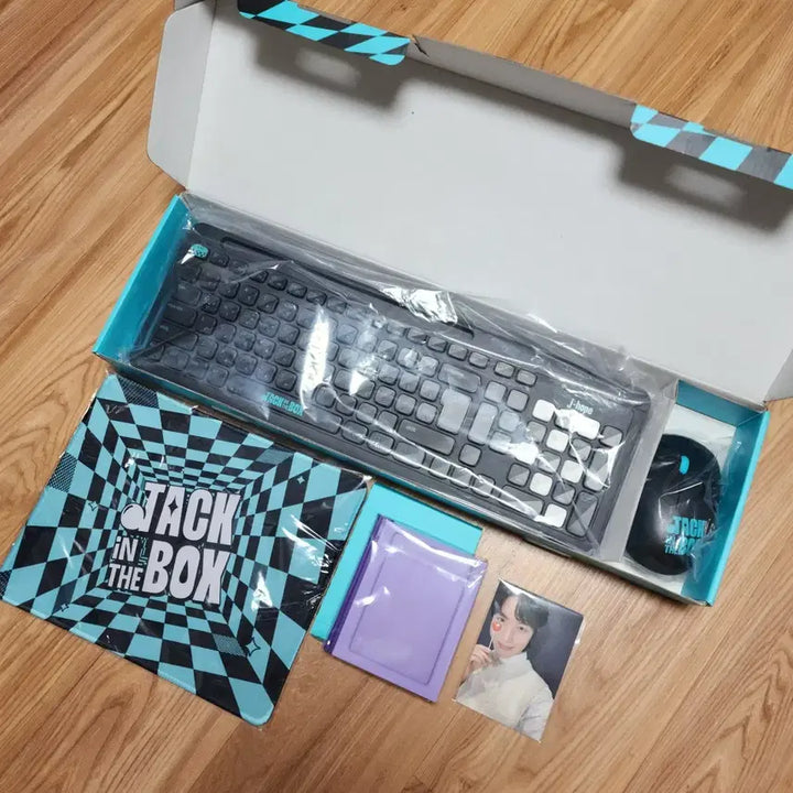 [BUNJANG] BTS Merch Box 