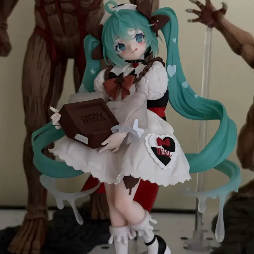 [BUNJANG] Hatsune Miku Tirol Choco Figure / 하츠네 미쿠 티롤 초코 피규어 미쿠 팝니다