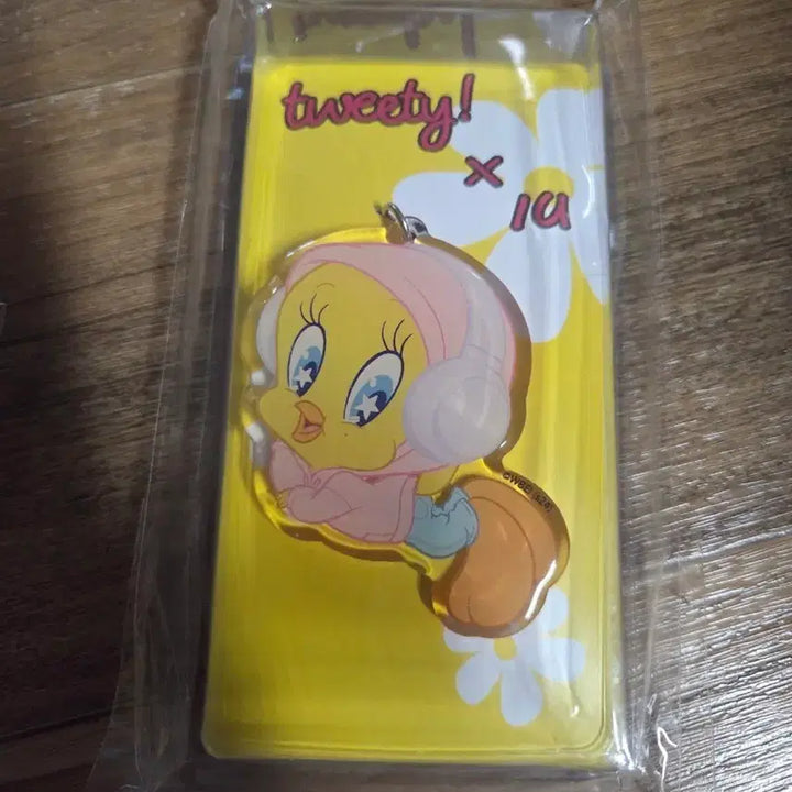 [BUNJANG] IU Tweety Keyring (Sealed) / 미개봉) 아이유 트위티키링 양도해용 ~
