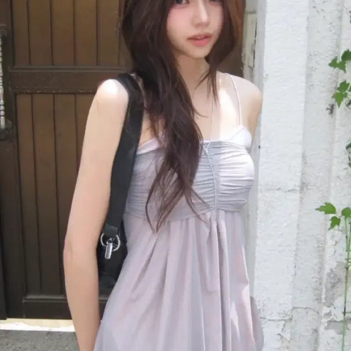 [BUNJANG] Aespa NingNing Layered Sleeveless Top / 에스파 닝닝 레이어드 나시 슬리브리스 탑