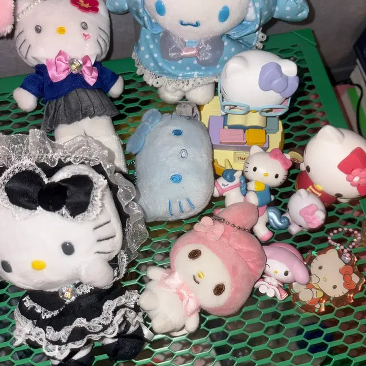 [BUNJANG] Sanrio Characters Kitty, Cinnamoroll, My Melody Bundle Set Dolls / 키티시나모롤마이멜로디 산리오 일괄