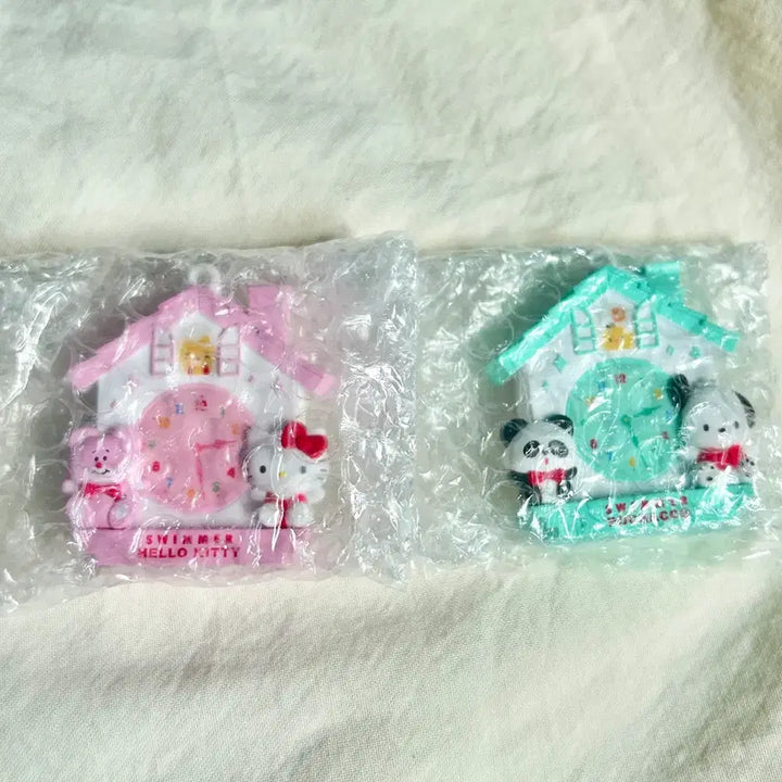 [BUNJANG] Swimmer x Sanrio Collaboration Figure Bundle Set (Hello Kitty, Pochacco) / 스위머 x 산리오 피규어 키티,포챠코 일괄