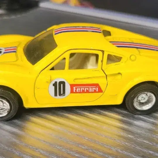 [BUNJANG] 1980s Seojun Corp. Ferrari Minicar / 80년대 서전기업에서 나온 미니카