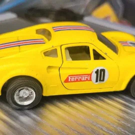 [BUNJANG] 1980s Seojun Corp. Ferrari Minicar / 80년대 서전기업에서 나온 미니카