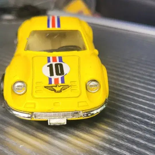 [BUNJANG] 1980s Seojun Corp. Ferrari Minicar / 80년대 서전기업에서 나온 미니카