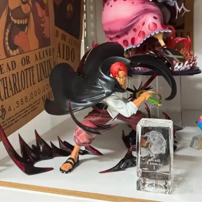 [BUNJANG] One Piece Shanks Resin Figure / (파손품,묻지마판매)원피스 Lx샹크스 레진 피규어