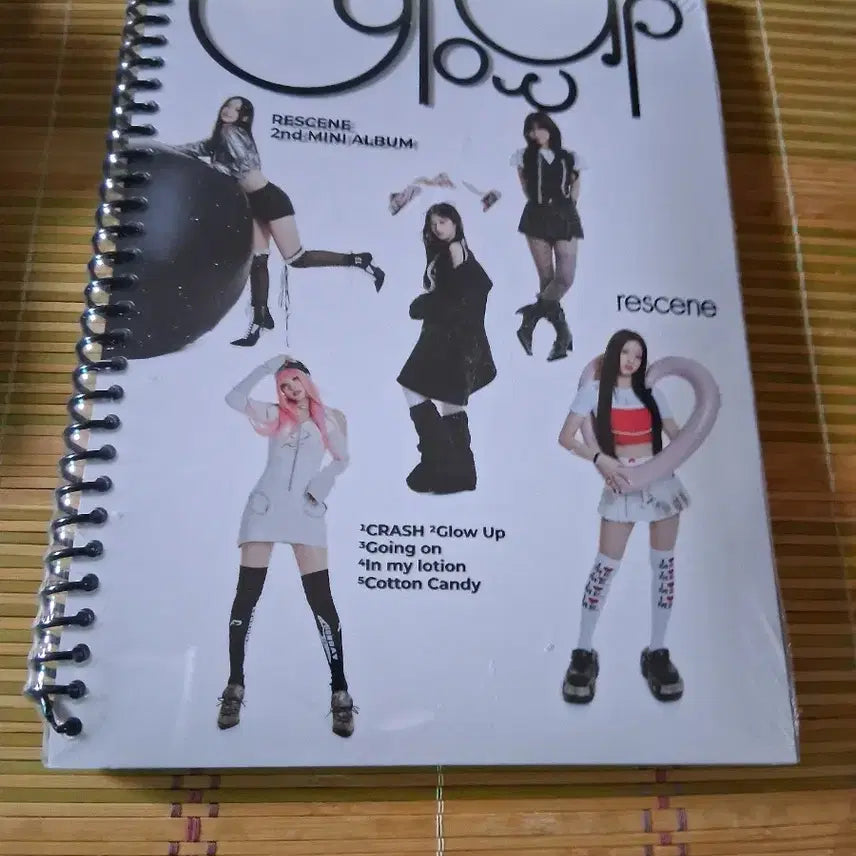[BUNJANG] LeSserafim Glow Up Sealed Album Bundle Set / 리센느 글로우업  glow up 미개봉앨범  일괄판매
