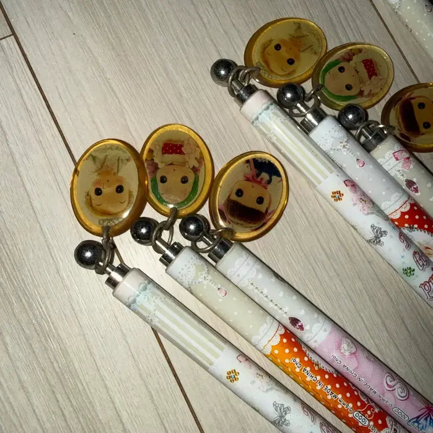 [BUNJANG] Kongsoon Classic Character Keychain Mechanical Pencil / 캐릭터 콩순이 고전 문구 열쇠고리  샤프