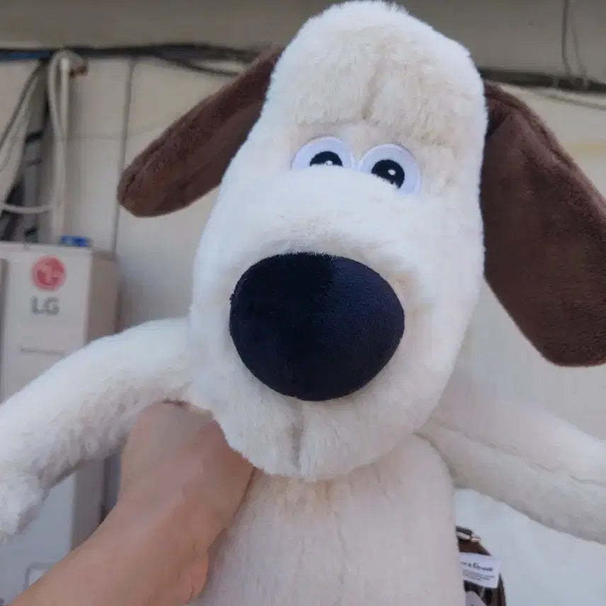 [BUNJANG] Wallace &amp; Gromit Large Gromit Plush Bag (40cm) / 대형 그로밋40cm 인형가방(월레스와 그로밋)