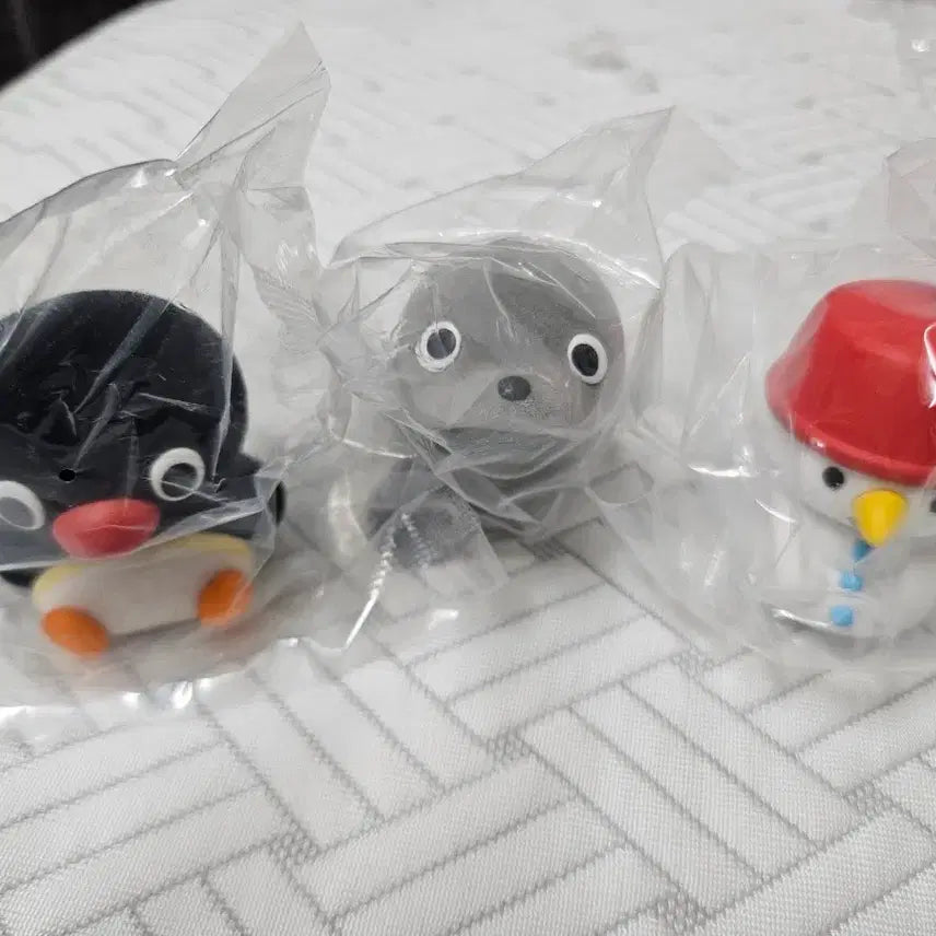 [BUNJANG] Pingu Floky Figure Gacha Set / 핑구 플로키 피규어 가챠 세트