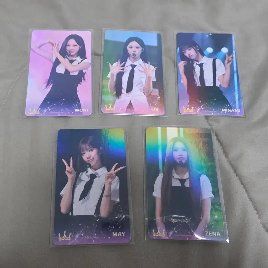 [BUNJANG] RESCENE Timepiece Crown Edition Photocard Set / 리센느 타임피스 크라운 에디션 포카 세트 판매