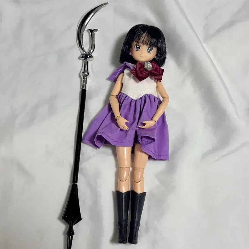 [BUNJANG] Sailor Moon Saturn Doll with Weapon / 세일러문 새턴 인형+무기 판매