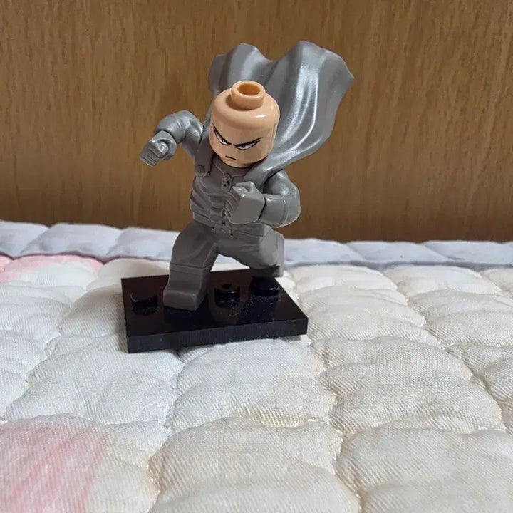 [BUNJANG] One-Punch Man Saitama Unpainted Custom Lego Minifigure / 원펀맨 사이타마(미도색) 레고 커스텀 미니피규어 판매합니다