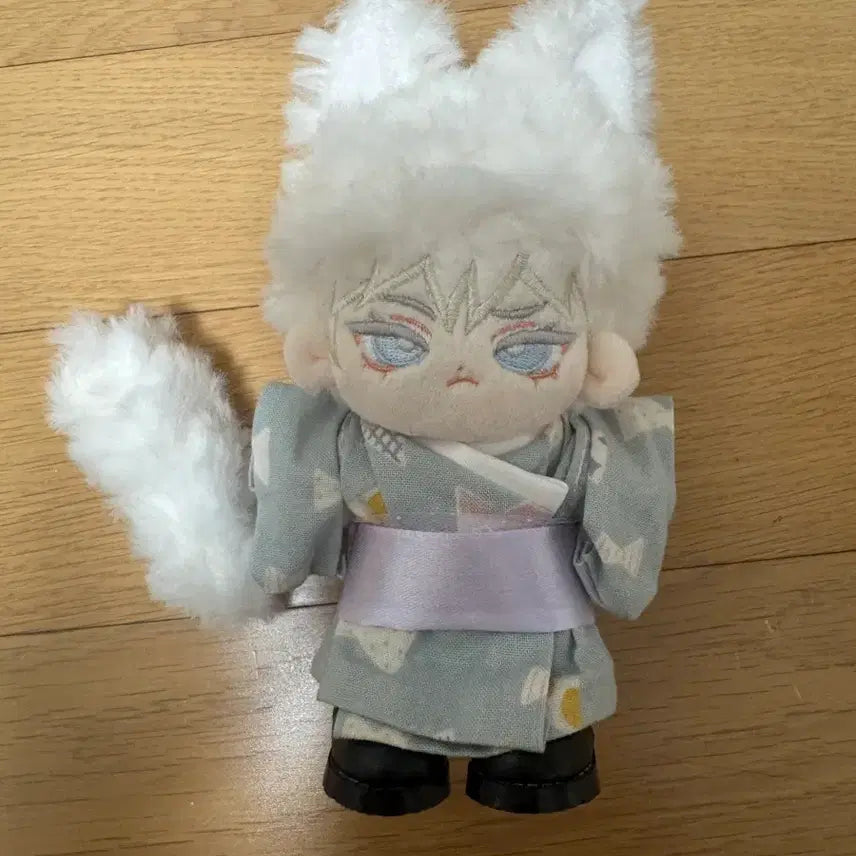 [BUNJANG] Gojo Satoru 10cm Plush Doll (Includes Outfit) / 옷 포함) 맬렁고죠 고죠 솜깅 10깅 뼈깅