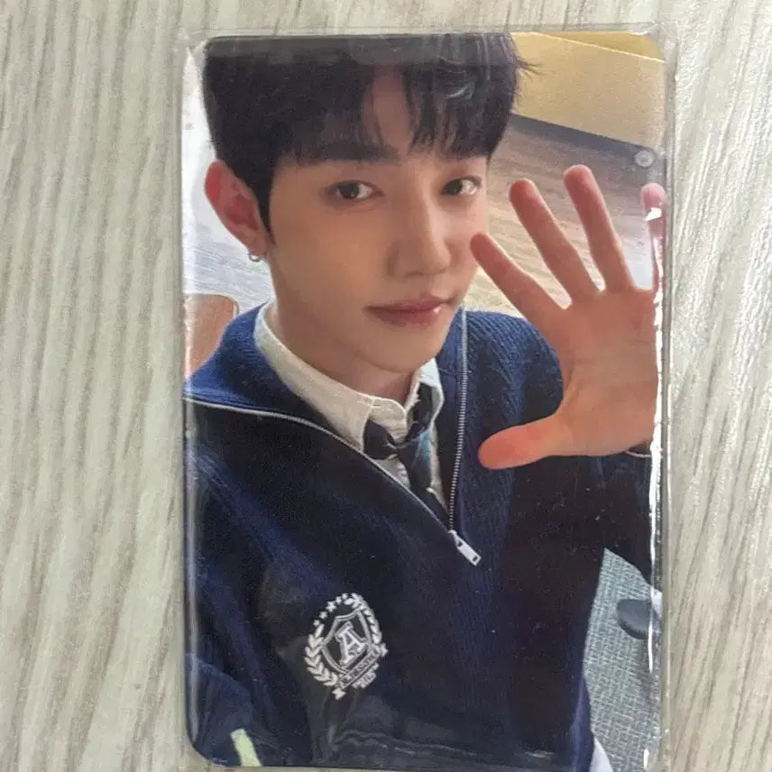 [BUNJANG] ZEROBASEONE Showcase Bundle Set Photocards (Zhang Hao, Sung Han Bin, Ricky, Han Yu Jin, Kim Gyu Vin) / 앤더블 쇼케이스 중콘 포카 장하오 유승언 리키 한유진 김규빈