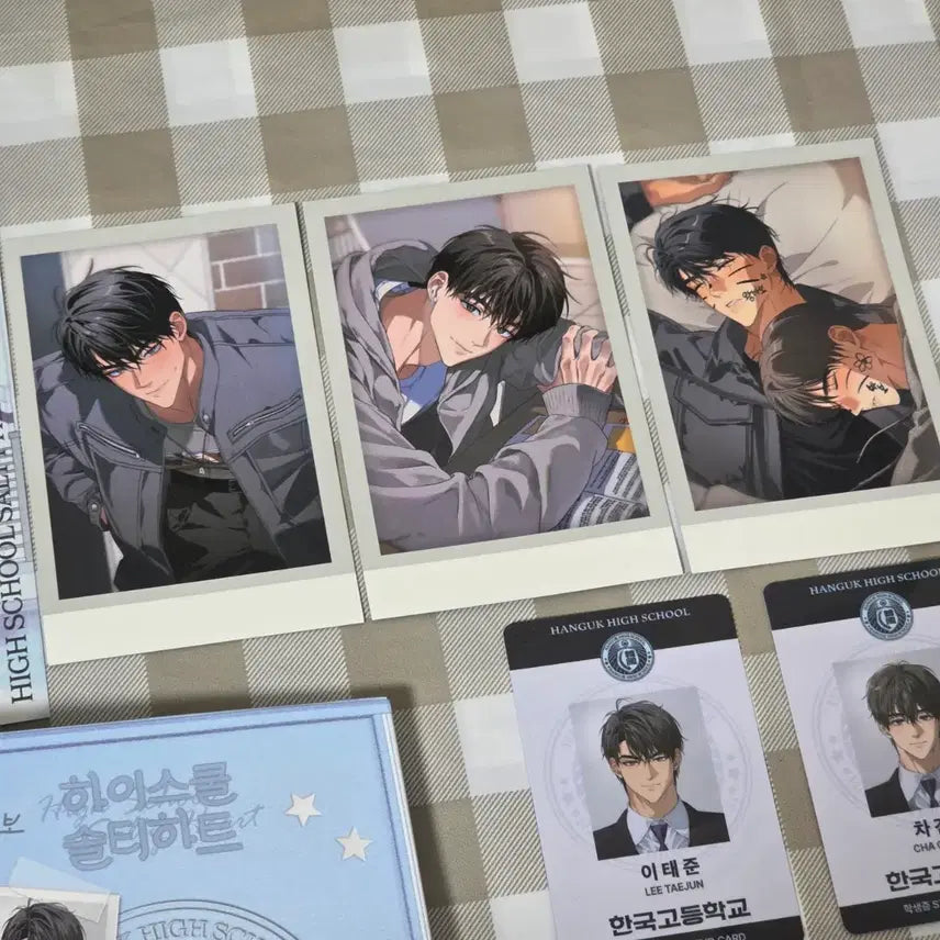 [BUNJANG] High School (Ha-sol-ha) Salty Heart Student ID Polaroid Postcard Acrylic Keyring Bundle Set / 하이스쿨 솔티 하트 학생증 증사 폴라로이드형 엽서 아크릴 키링 일괄 분철 메모리 패키지 재이미샵 하솔하