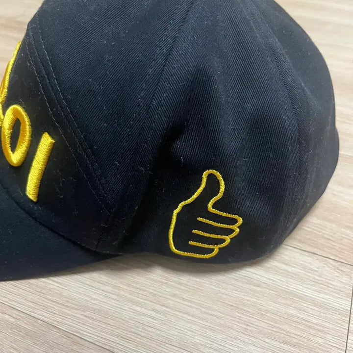 [BUNJANG] Seo Dong-hyun "Jeolmeuni" Embroidered Cap / 서동현 모자 젊은이 모자 팝니다