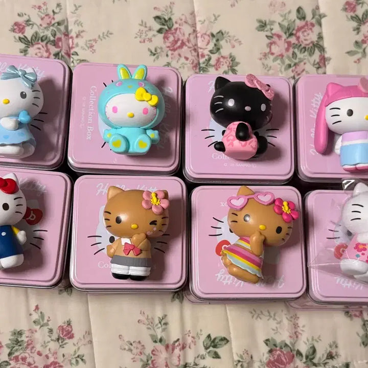 [BUNJANG] Hello Kitty Collection Tin Case Bundle Set / 특가,무배:) 헬로키티 컬렉션 틴케이스 팝니다