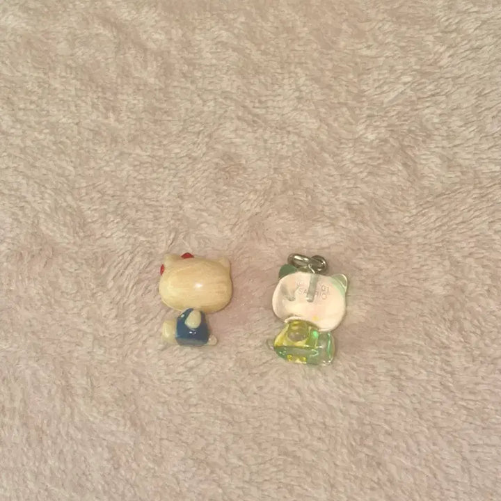 [BUNJANG] Classic Kitty Strap Wood &amp; Transparent Clover Bundle Set / 고전 키티스트랩 나무 투명 클로버 일괄