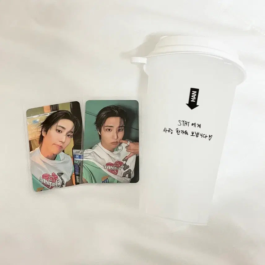 [BUNJANG] Stray Kids DISORDER: Day &amp; Night Bundle Set Photocard &amp; Reusable Cup / 스키즈 디스앤댓 한 포카+리유저블 컵 일괄