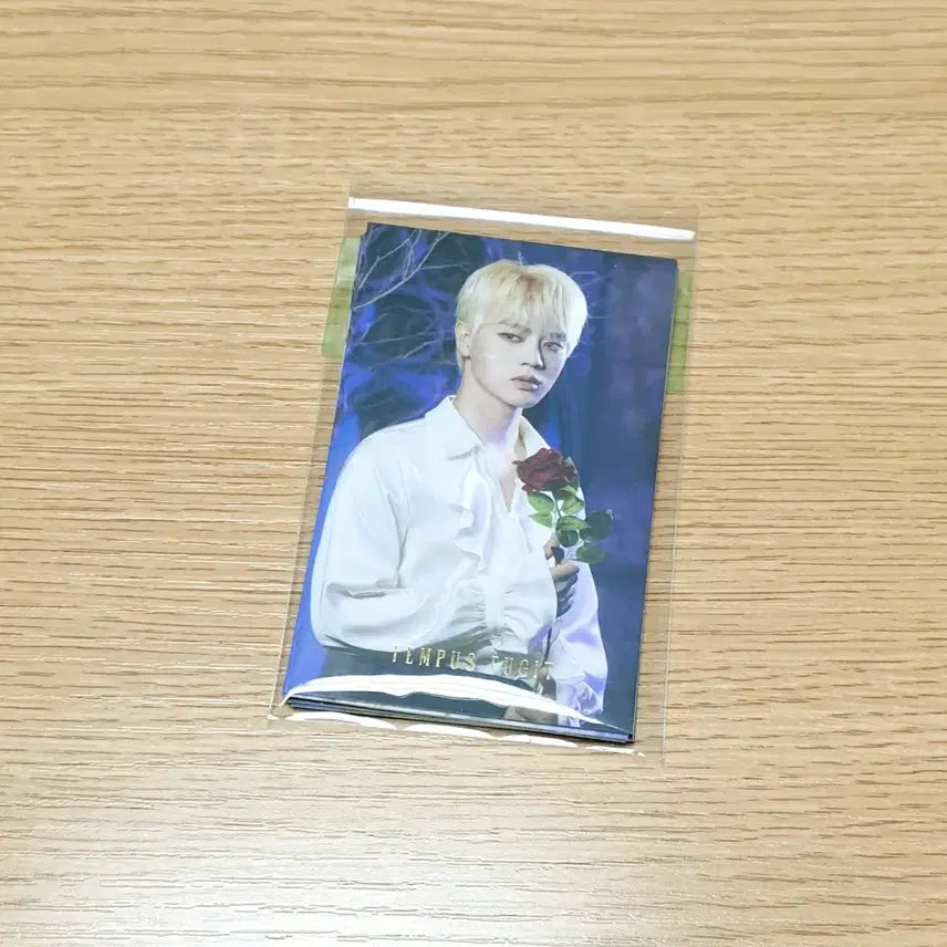 [BUNJANG] V-Ever After Musical Photocard A Ver. / 연뮤 22뮤지컬 V에버 애프터 재연 증정 포토카드 A Ver.