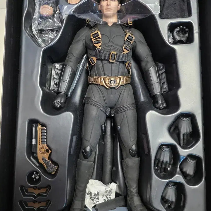 [BUNJANG] Hot Toys Batman Begins Exclusive Figure / 핫토이 배트맨 비긴즈 피규어 익스클루시브