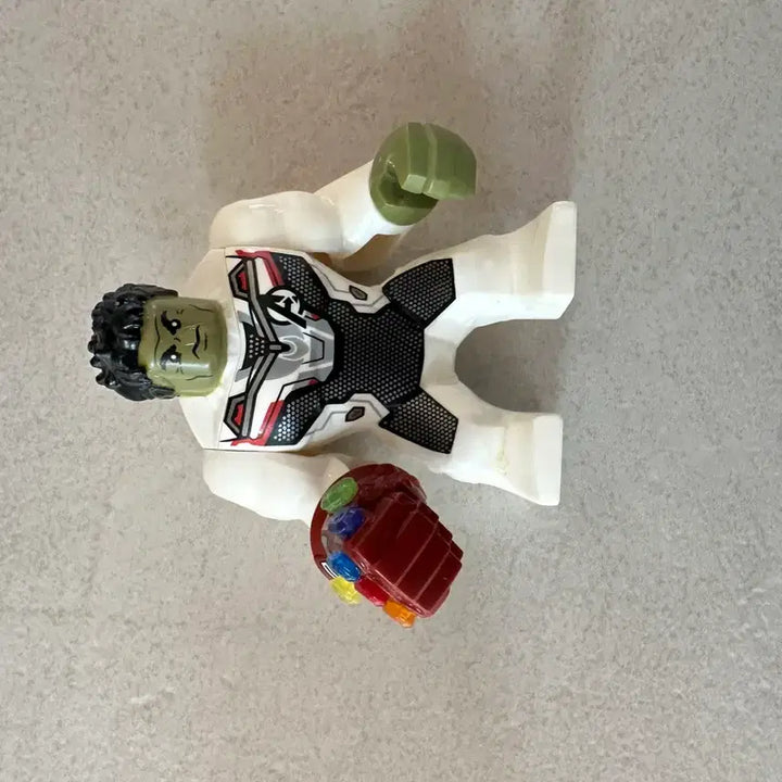 [BUNJANG] LEGO Marvel Avengers Endgame Nano Gauntlet Minifigure / 레고 마블 헐크 엔드게임버전  나노 인피니티 건틀렛 미니피규어