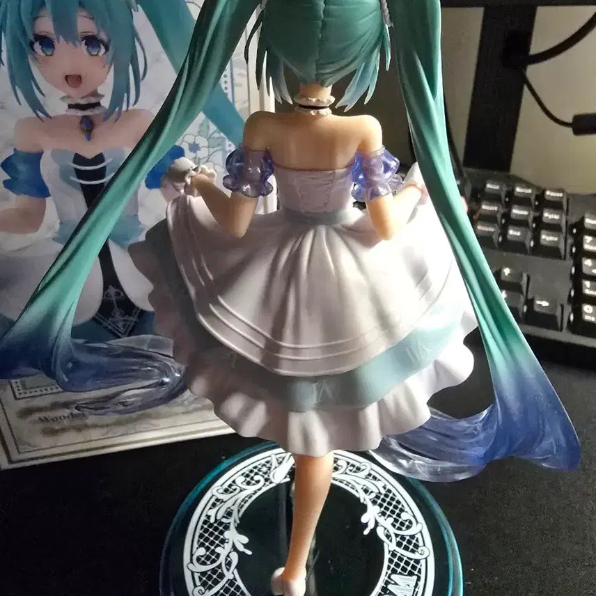 [BUNJANG] Hatsune Miku Wonderland Cinderella Figure / 하츠네 미쿠 원더랜드 신데렐라 피규어 판매합니다