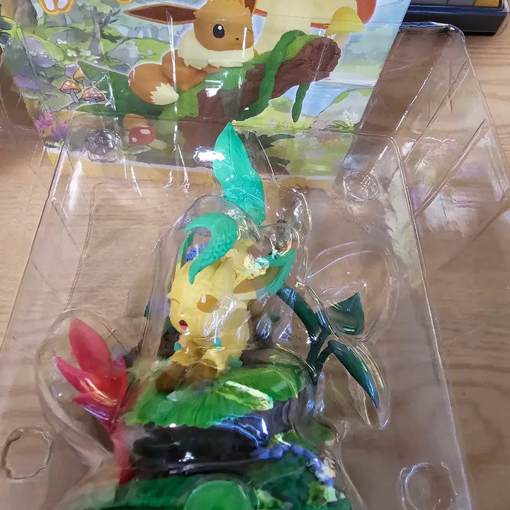 [BUNJANG] Funnism Pokemon Eevee &amp; Leafeon Figures Bundle Set / 퍼니즘 포켓몬스터 이브이 피규어 일괄 (리피아 2종)
