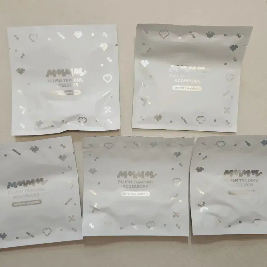[BUNJANG] Mmemimu Accessory Bundle Set (5 Pieces) / 미개봉)므메미무 악세 5개 일괄