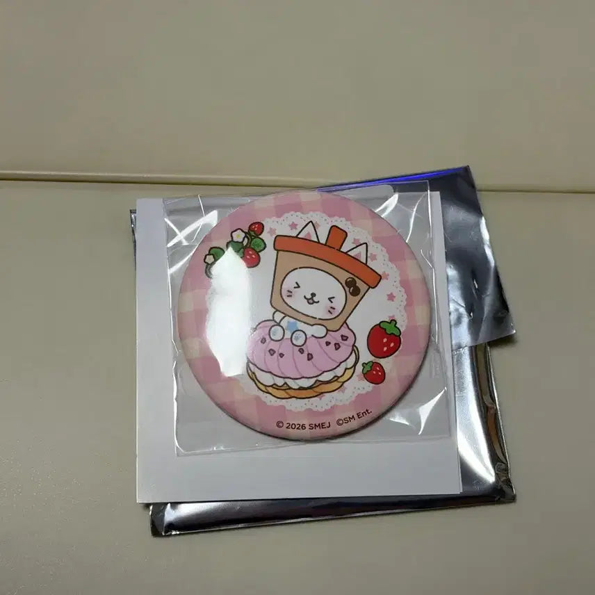 [BUNJANG] Wish Bakery Japan Random Toy Canvas Button Blinyang / (현물)위시베이커리 일본 랜덤토이 캔버튼 블냥이