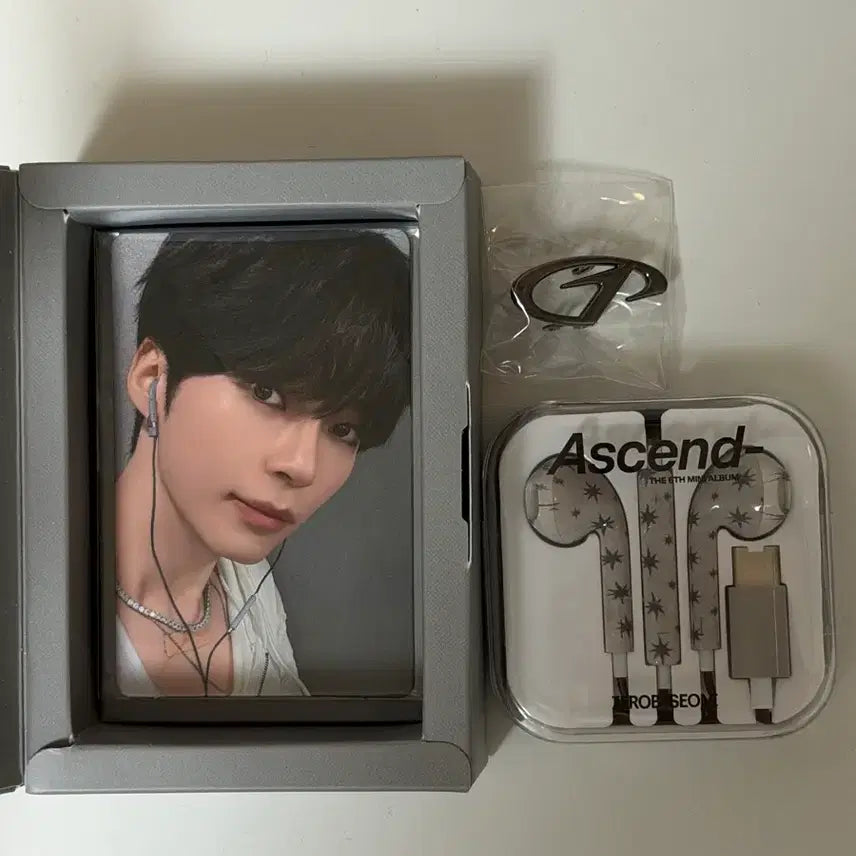 [BUNJANG] ZB1 Zb1 Ascend MD Hanbin Version Earphones / 제베원 어센드 MD 이어폰 성한빈 버전