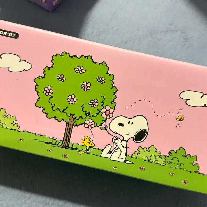 [BUNJANG] Snoopy Springtime Mug Set (2 Pieces, Pink/Blue) / 텐바이텐 스누피 스프링타임 머그컵 2개 세트 핑크/파랑(새상품)