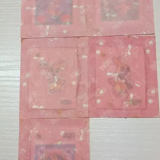 [BUNJANG] Boreum Ttibbong Seal Unsealed 5 Cards / 보름이 띠부씰 미개봉 5장 팔아요.