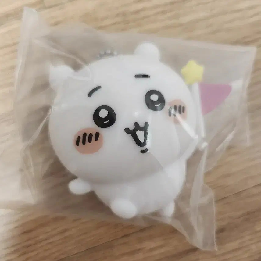 [BUNJANG] Chikawa Park Limited Light Mascot Keyring (Sealed) / 상자O)치이카와 파크 한정 라이트 마스코트 키링 치이카와 미개봉