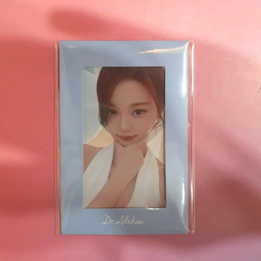 [BUNJANG] Wonyoung Dr.Elsie Photocard Set (3 Types, Sealed) / 장원영 닥터엘시아 포카 3종 미개봉 새상품