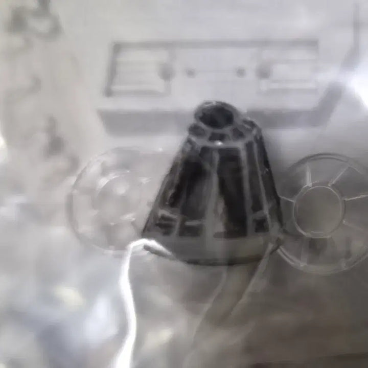 [BUNJANG] Fine Molds Star Wars Millennium Falcon 1:144 Scale Plastic Model Kit (Sealed) / 파인몰드 스타워즈 밀레니엄 팔콘 1:144 프라모델 미개봉
