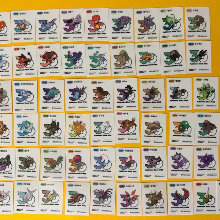 [BUNJANG] Pokemon 30th Anniversary Logo Stickers Bundle Set (112 Types) / 포켓몬 30주년 로고띠부씰 112종 일괄판매