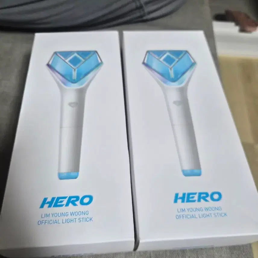 [BUNJANG] Im Hero Official Lightstick HERO Bundle Set / 임영웅 공식 응원봉 HERO 2개 일괄판매