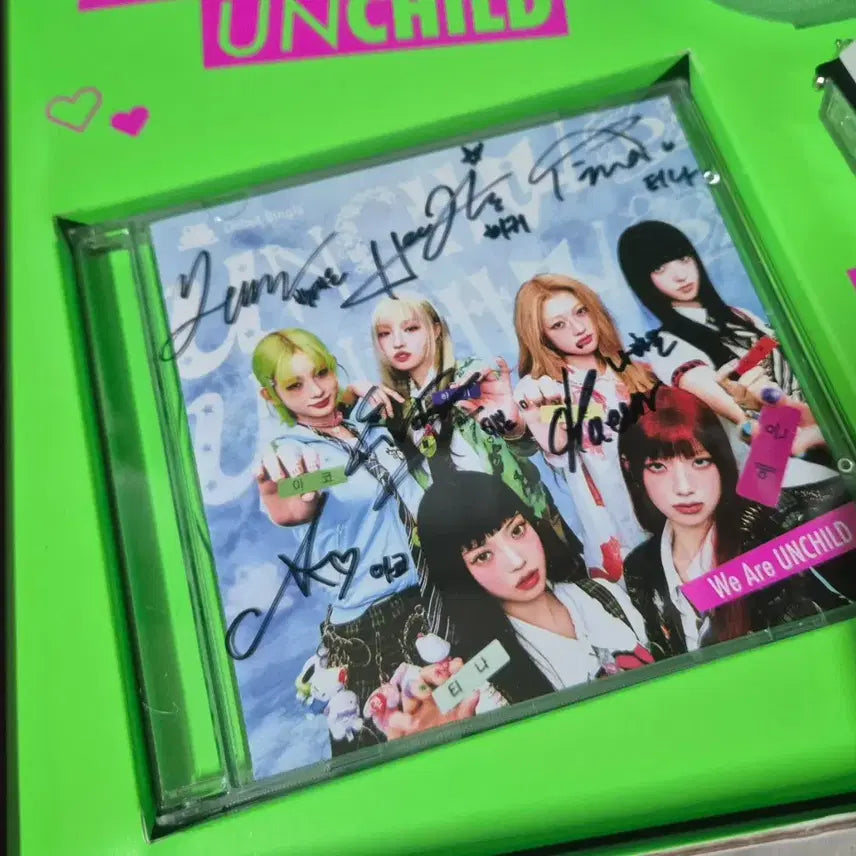 [SOLD OUT] 언차일드 싸인앨범 we are unchild