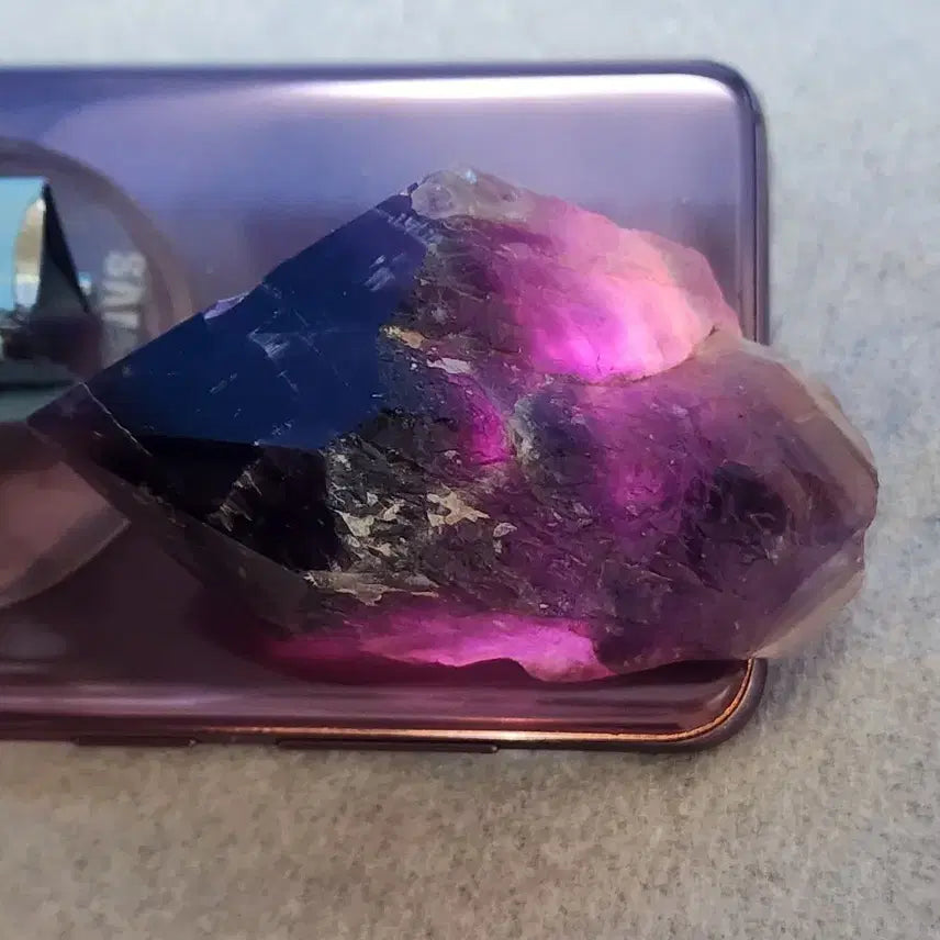 [BUNJANG] Natural Amethyst Raw Crystal Hexagonal Pillar with Stand / 천연 자수정 원시원석 육각뿔(덩어리)+받침대
