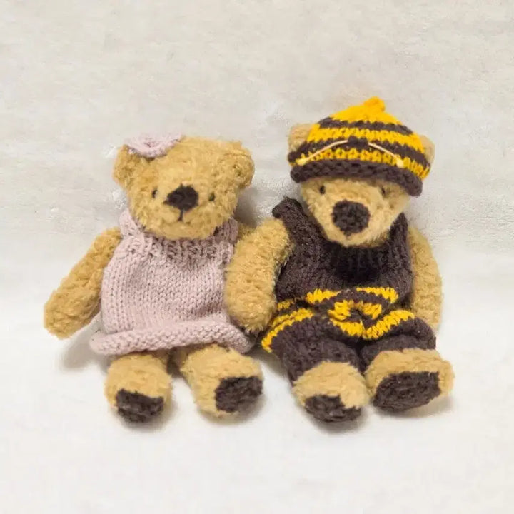 [BUNJANG] Vintage Sun Arrow Leather Tag Bear Plush Set / 고전 선애로우 썬애로우 가죽택 곰인형 곰돌이 꿀벌곰 뜨개옷 정품 세트