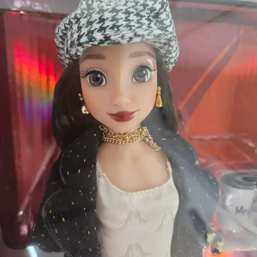 [BUNJANG] The Devil Wears Prada Disney Collaboration Andy Doll / 악마는프라다를입는다 디즈니 콜라보 인형 판매합니다.
