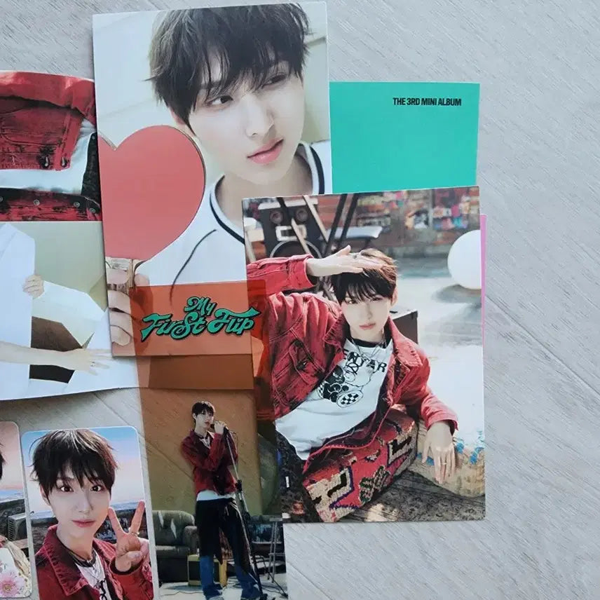 [BUNJANG] Kickflip Juwangi Album Inclusions / 킥플립 주왕이 앨범 구성품