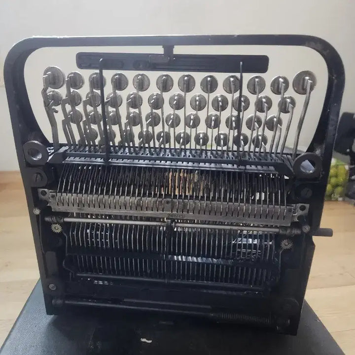 [BUNJANG] Underwood Typewriter (1930s) / 언더우드 타자기 판매