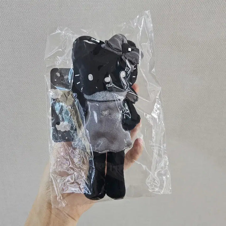 [BUNJANG] Black Angel Hello Kitty Long Legs Doll Japan Authentic / 블랙엔젤 헬로키티 롱다리 인형 일본 정품