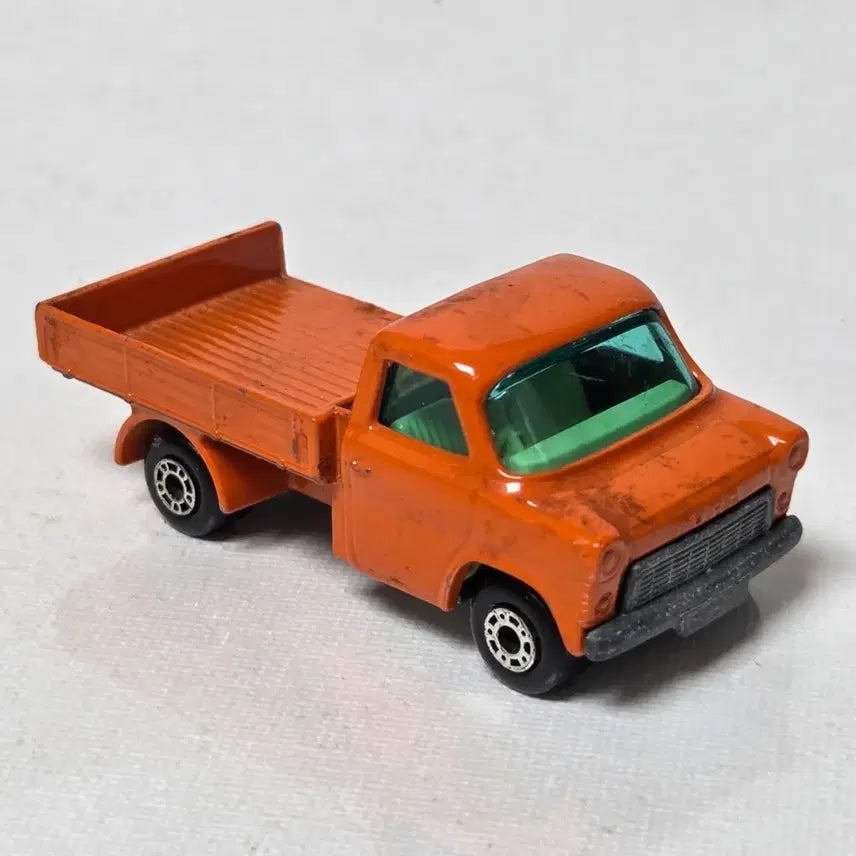 [BUNJANG] 1977 Matchbox Ford Transit Diecast Miniature Car / 77년 매치박스 포드 트랜싯 다이캐스트 미니카 카페소품 인테리어