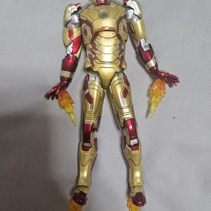 [BUNJANG] Iron Man Action Figure / 아이언맨 액션 피규어