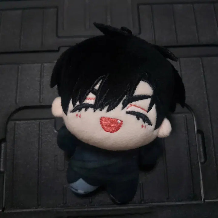 [BUNJANG] Ivan Unofficial Goods Doll / 급전)이반 비공굿 인형 팝니다